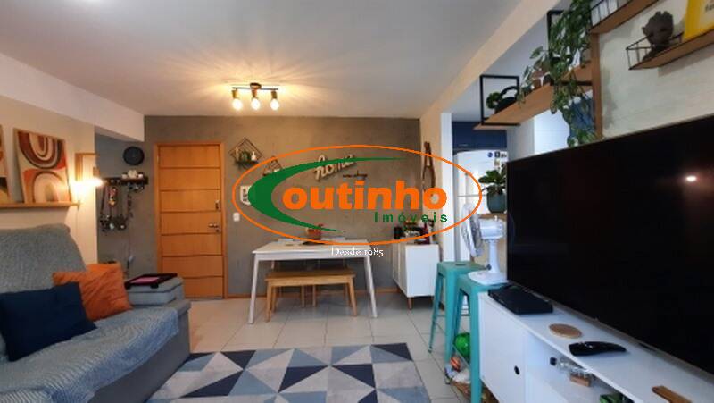 Apartamento à venda com 2 quartos, 65m² - Foto 9