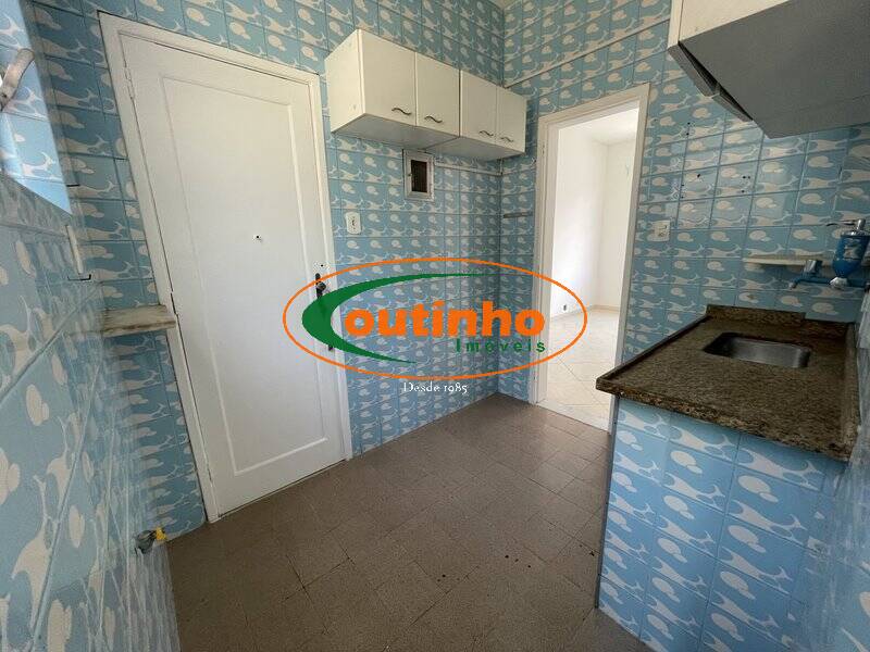 Apartamento à venda com 2 quartos, 65m² - Foto 9