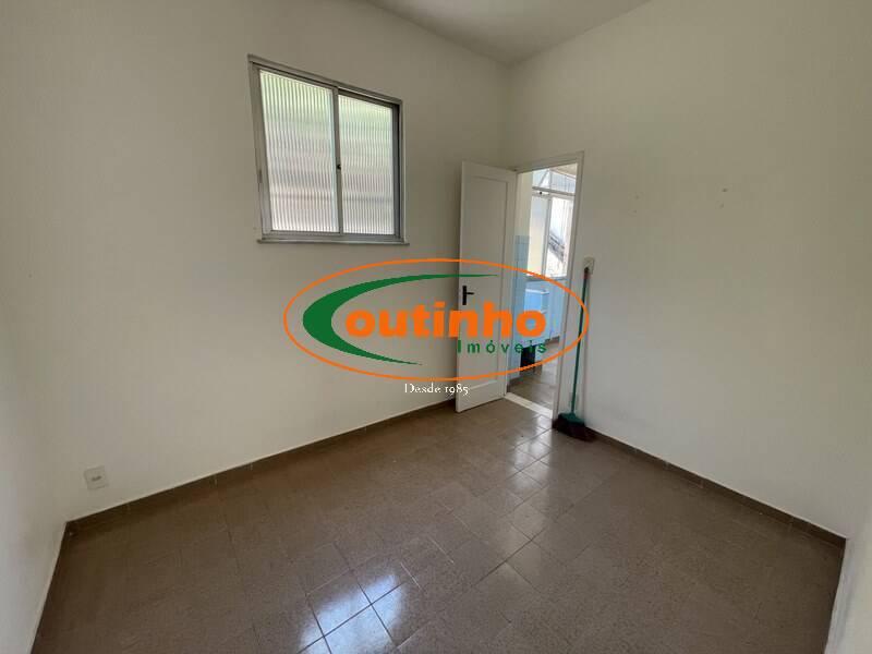 Apartamento à venda com 2 quartos, 65m² - Foto 8