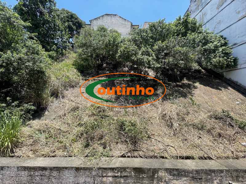Apartamento à venda com 2 quartos, 65m² - Foto 22