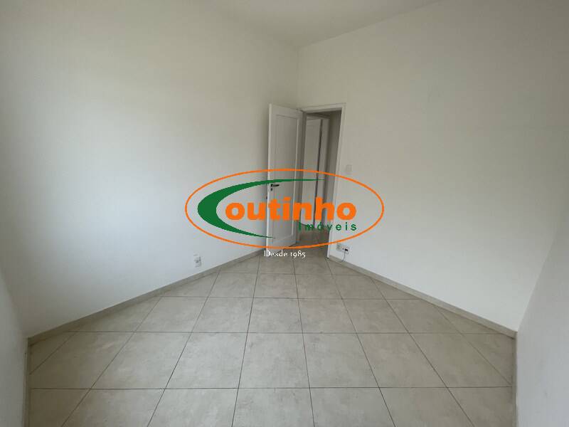 Apartamento à venda com 2 quartos, 65m² - Foto 26