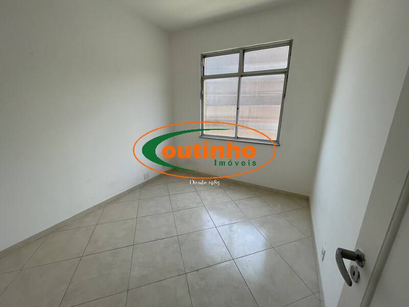 Apartamento à venda com 2 quartos, 65m² - Foto 24