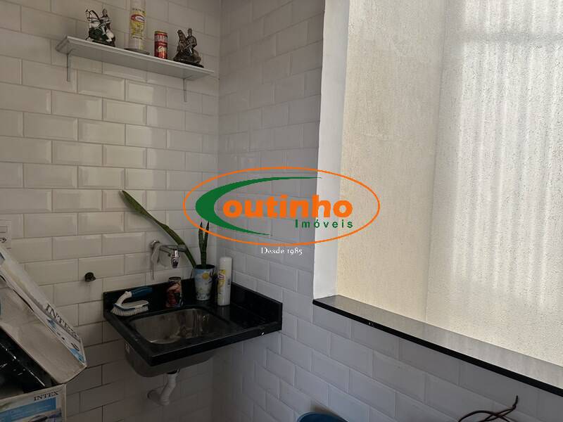 Casa à venda com 3 quartos, 220m² - Foto 23