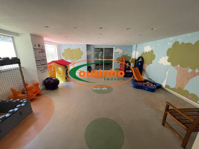 Apartamento à venda com 3 quartos, 100m² - Foto 29
