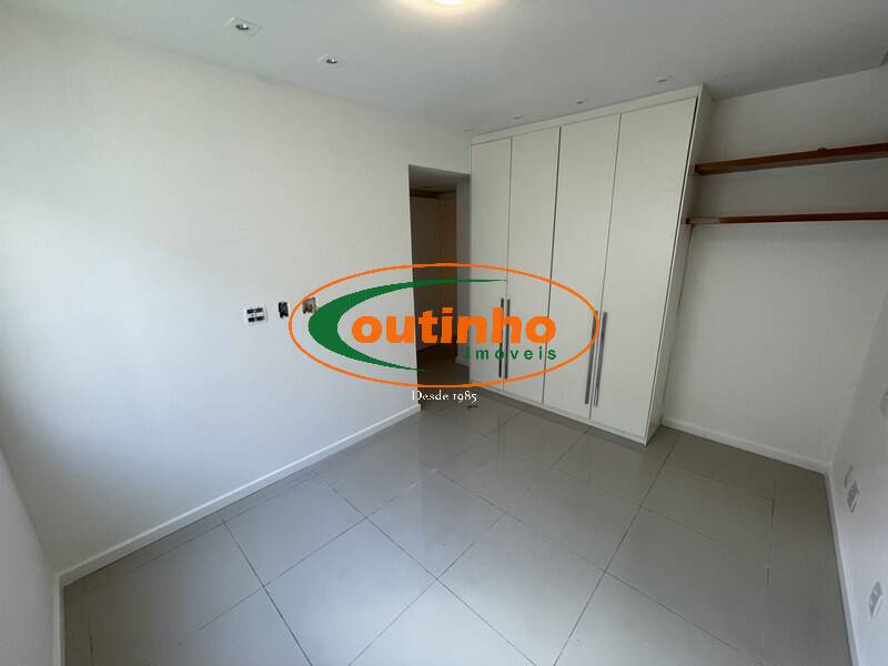 Apartamento à venda com 3 quartos, 100m² - Foto 11