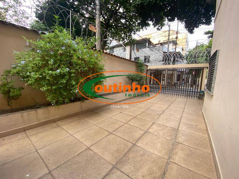 Casa, 4 quartos, 360 m² - Foto 4