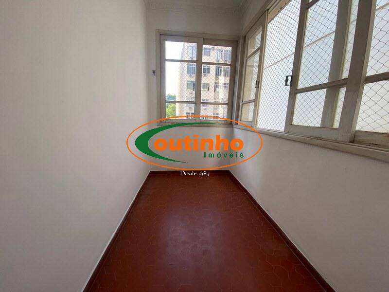 Apartamento, 2 quartos, 100 m² - Foto 4