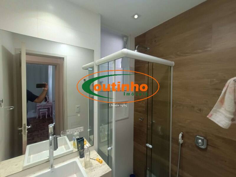 Apartamento à venda com 2 quartos, 69m² - Foto 12