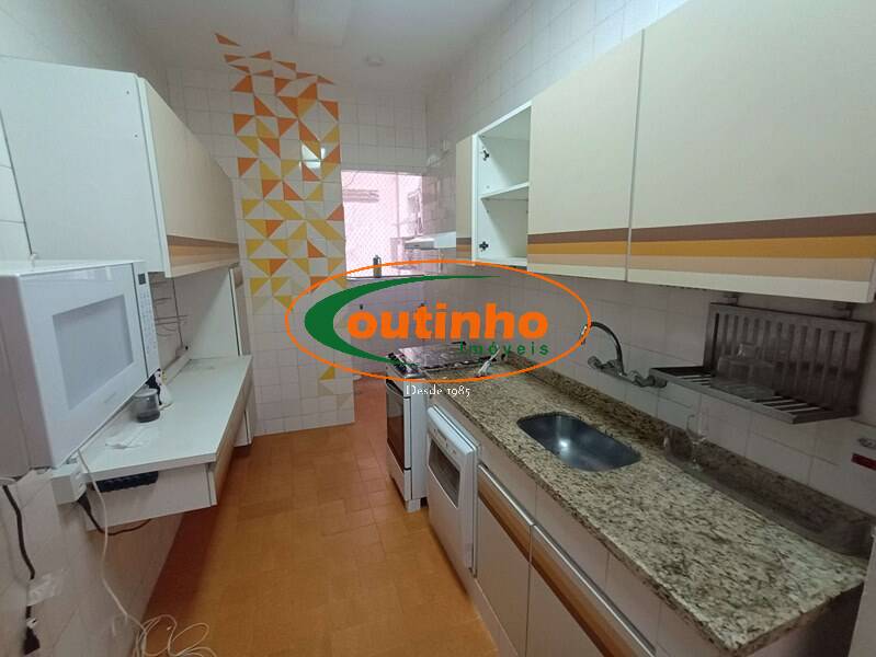 Apartamento à venda com 2 quartos, 69m² - Foto 17