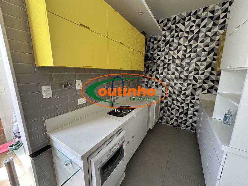 Apartamento à venda com 2 quartos, 74m² - Foto 20