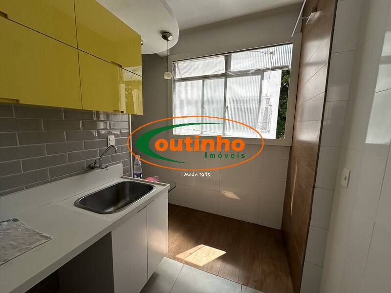 Apartamento à venda com 2 quartos, 74m² - Foto 25