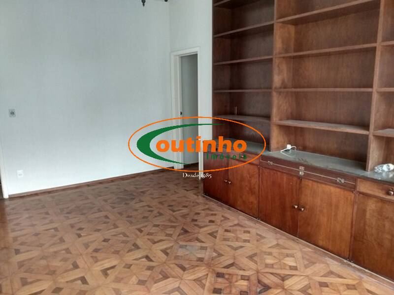 Apartamento à venda com 3 quartos, 116m² - Foto 4