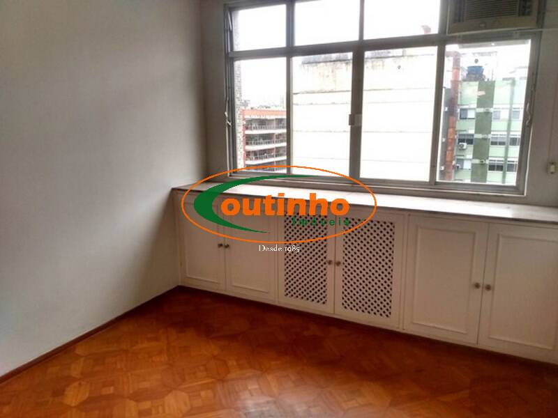 Apartamento à venda com 3 quartos, 116m² - Foto 7