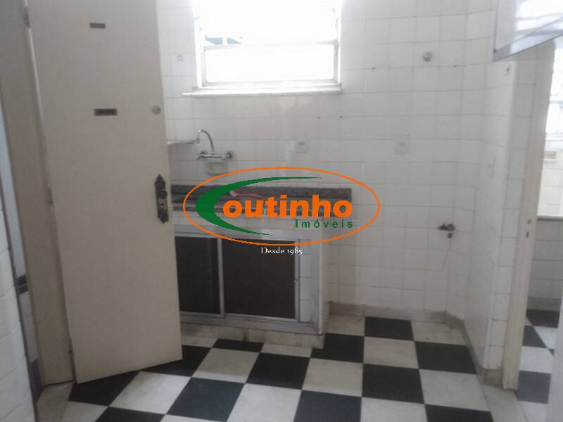 Apartamento à venda com 3 quartos, 116m² - Foto 22