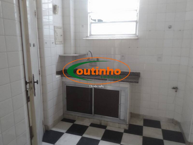 Apartamento à venda com 3 quartos, 116m² - Foto 23