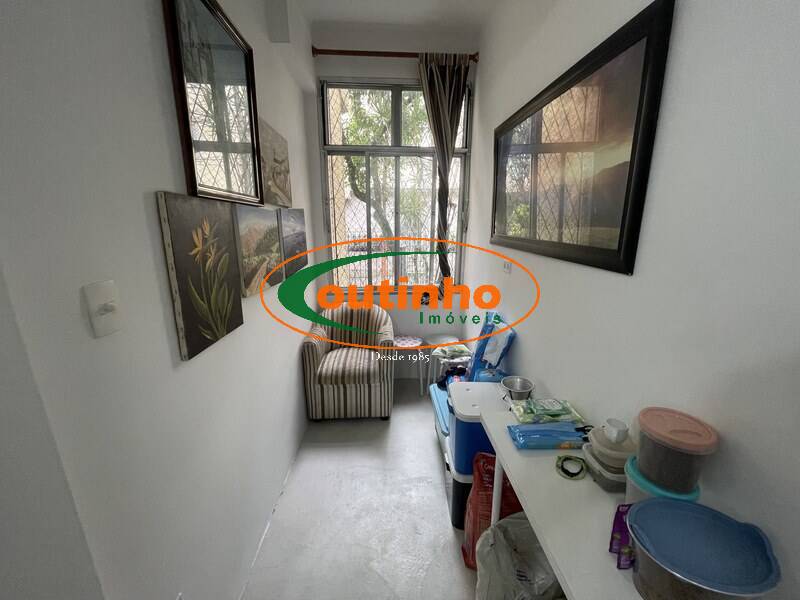 Apartamento à venda com 2 quartos, 50m² - Foto 4