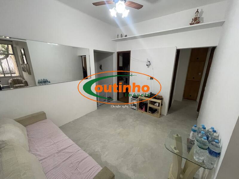 Apartamento à venda com 2 quartos, 50m² - Foto 15