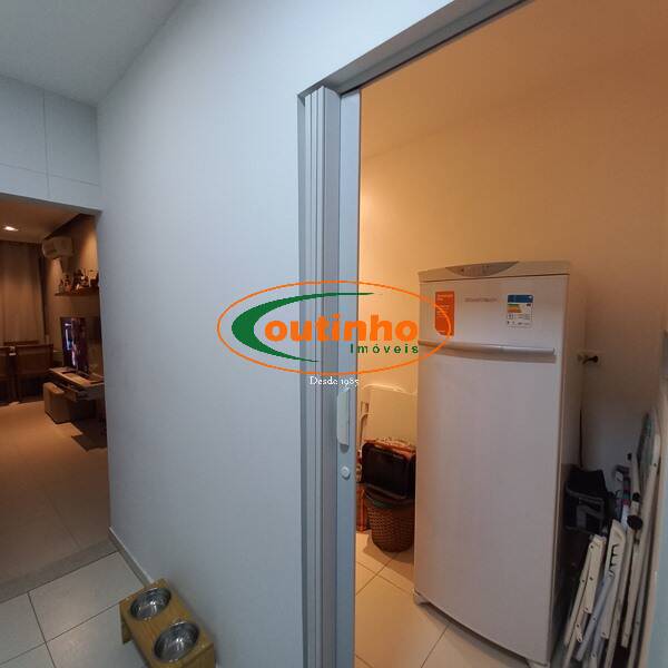 Apartamento à venda com 2 quartos, 75m² - Foto 15