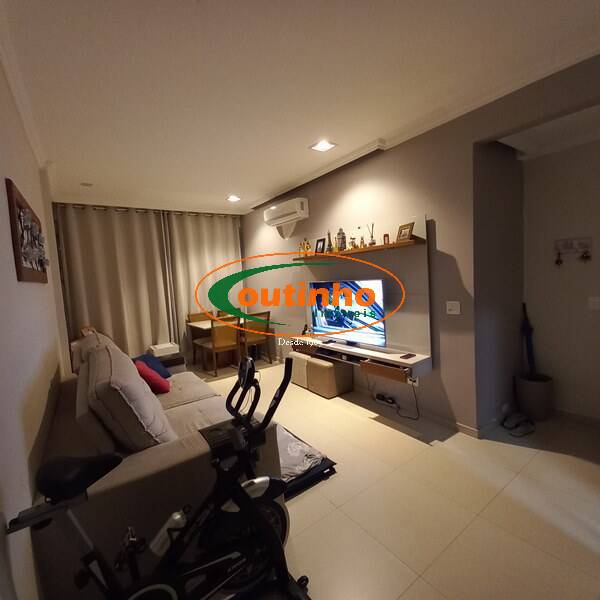 Apartamento à venda com 2 quartos, 75m² - Foto 17