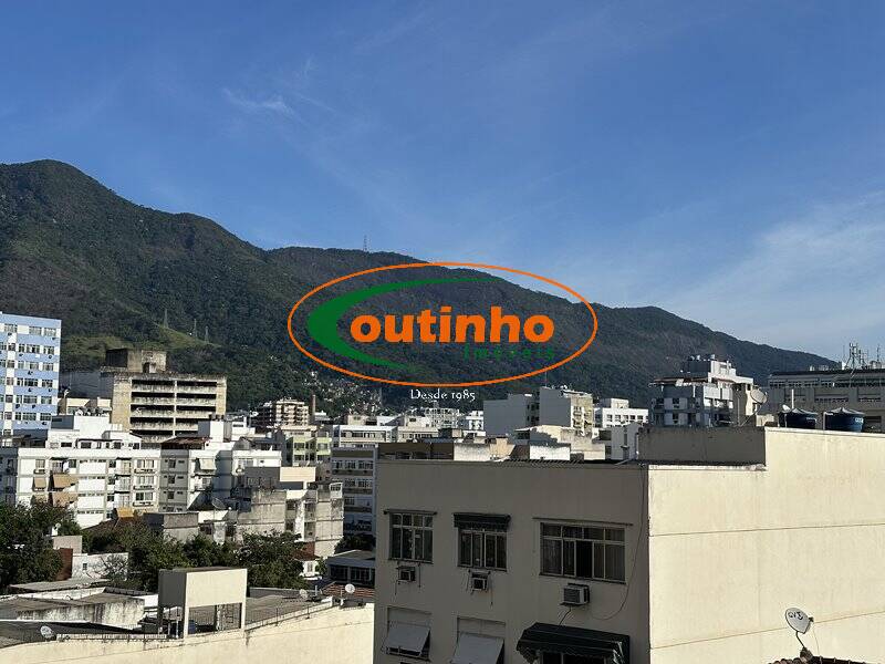 Apartamento à venda com 3 quartos, 110m² - Foto 3