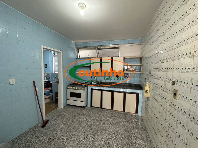 Apartamento à venda com 3 quartos, 110m² - Foto 19