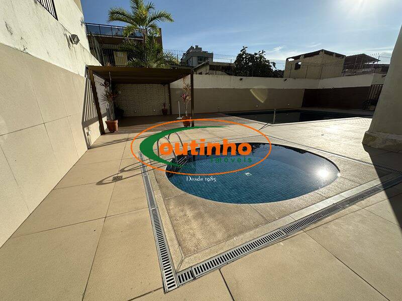 Apartamento à venda com 3 quartos, 110m² - Foto 30
