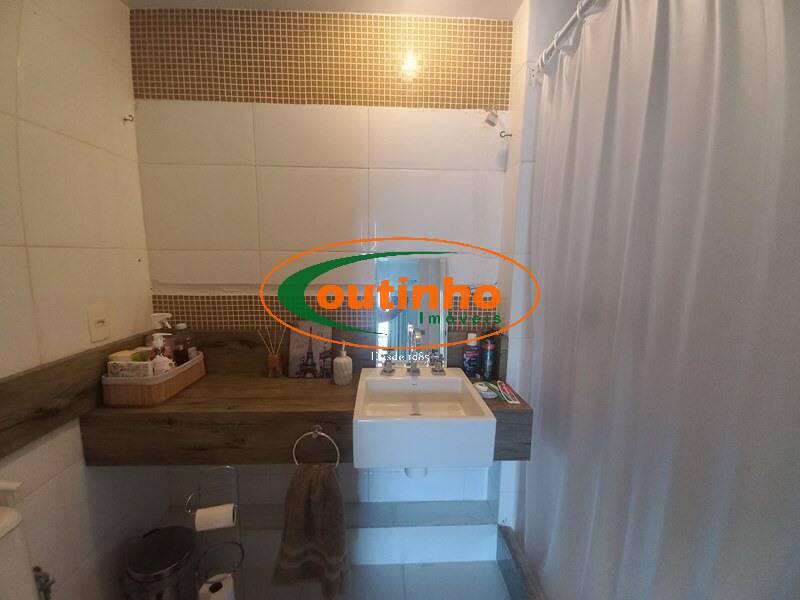 Apartamento à venda com 2 quartos, 77m² - Foto 7