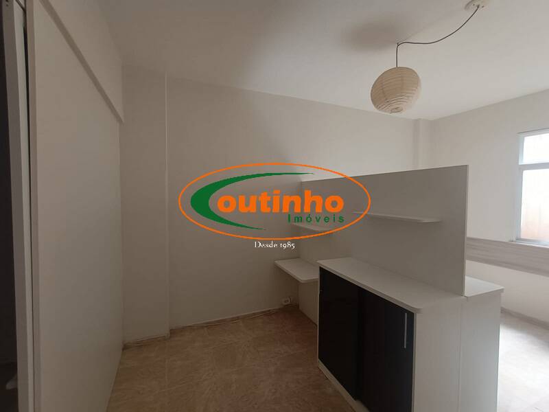 Apartamento à venda com 1 quarto, 45m² - Foto 8