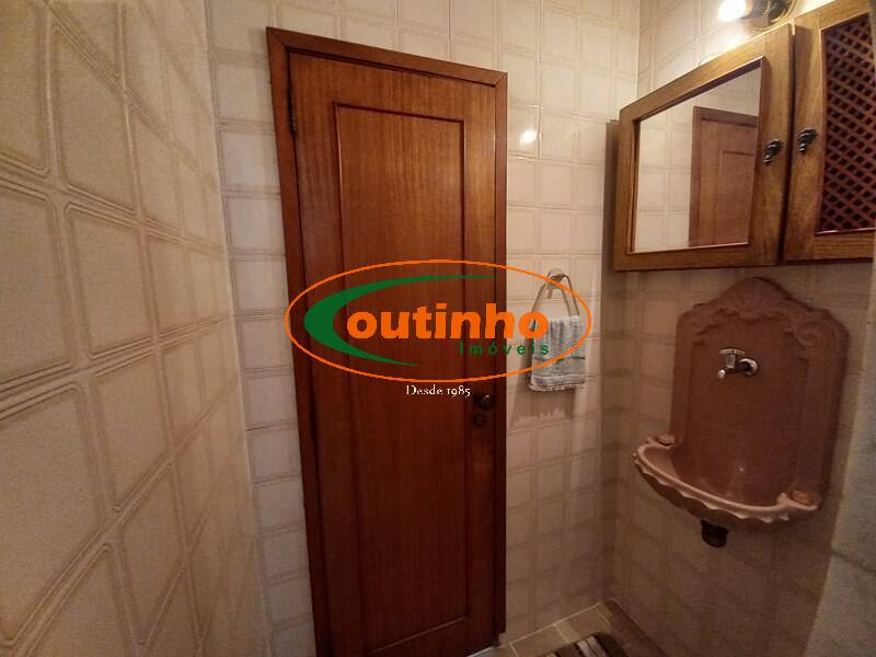 Apartamento à venda com 3 quartos, 90m² - Foto 11