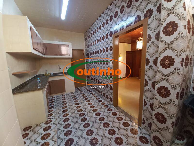 Apartamento à venda com 3 quartos, 90m² - Foto 13