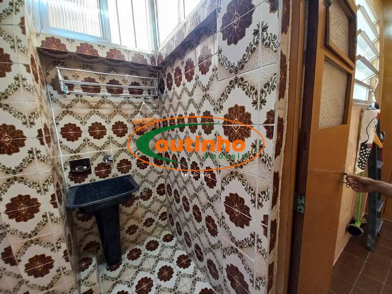 Apartamento à venda com 3 quartos, 90m² - Foto 14