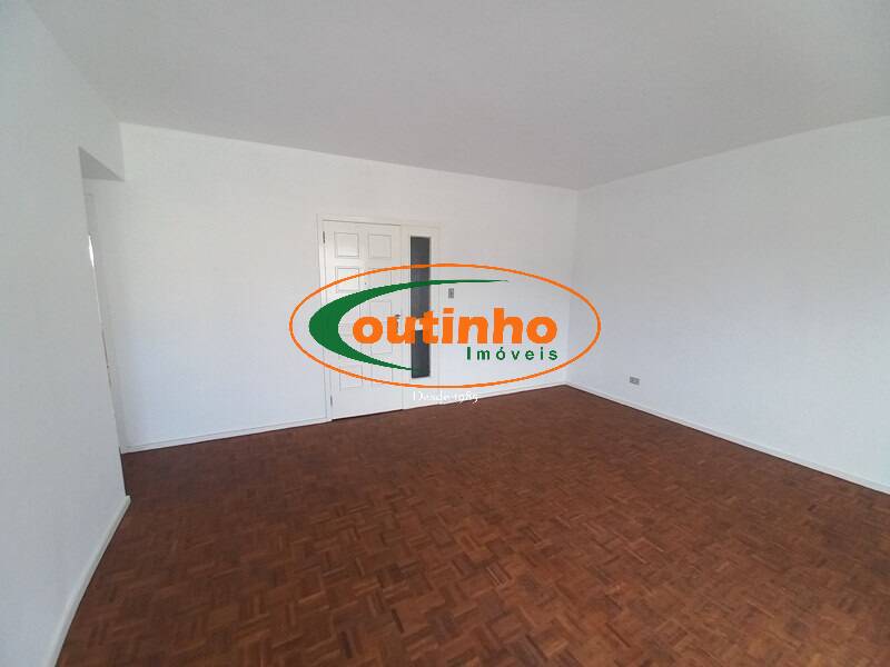 Apartamento, 3 quartos, 121 m² - Foto 2