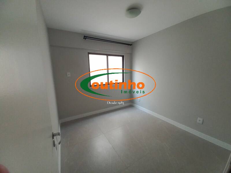 Apartamento à venda com 3 quartos, 74m² - Foto 10