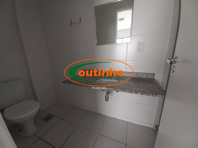 Apartamento à venda com 3 quartos, 74m² - Foto 21