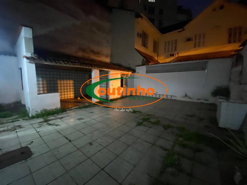 Casa, 4 quartos, 286 m² - Foto 25