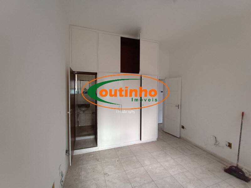 Casa à venda com 4 quartos, 328m² - Foto 44