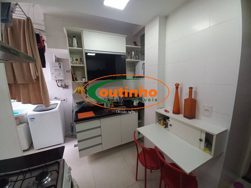 Apartamento à venda com 3 quartos, 90m² - Foto 7