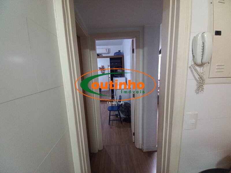 Apartamento à venda com 3 quartos, 90m² - Foto 18
