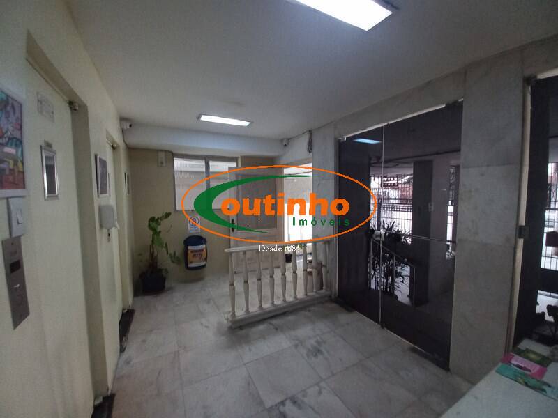 Apartamento à venda com 3 quartos, 90m² - Foto 23