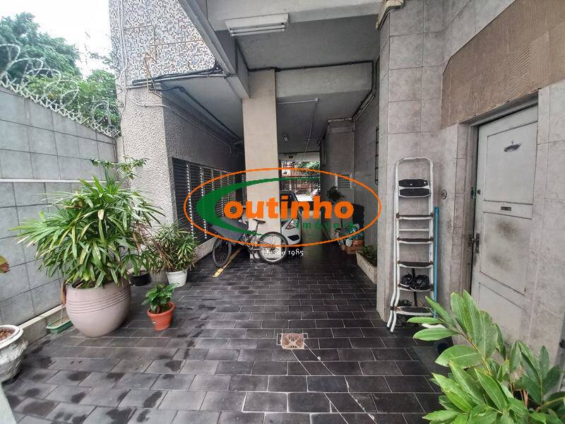 Apartamento à venda com 3 quartos, 90m² - Foto 26