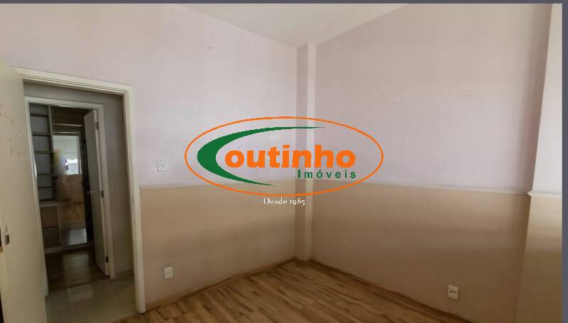 Apartamento à venda com 2 quartos, 60m² - Foto 4