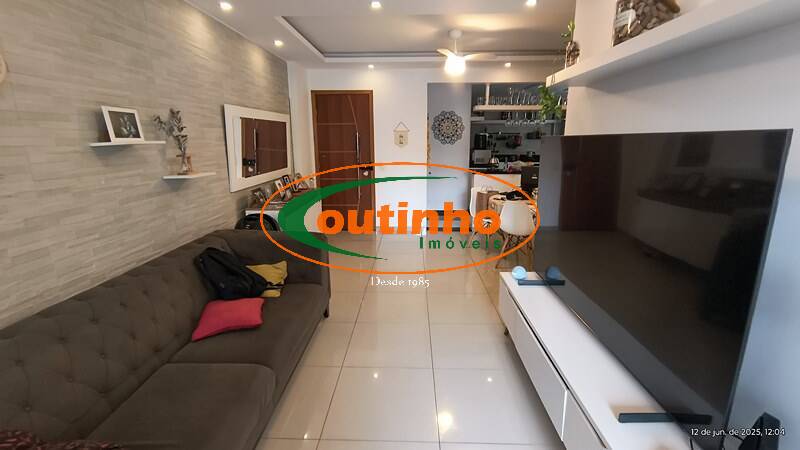 Apartamento à venda com 3 quartos, 83m² - Foto 7