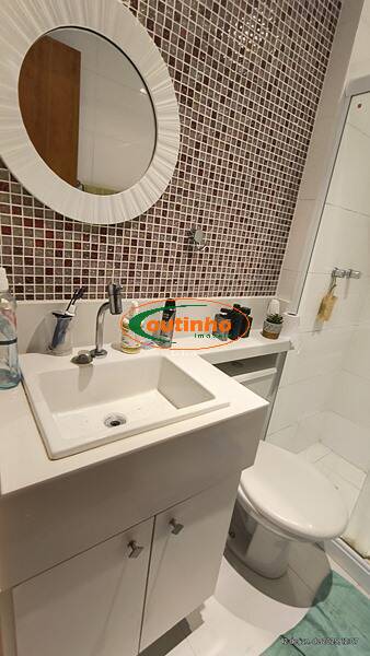 Apartamento à venda com 3 quartos, 83m² - Foto 22