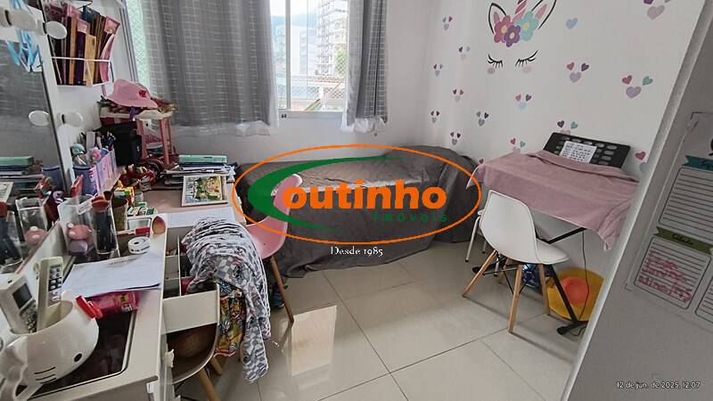 Apartamento à venda com 3 quartos, 83m² - Foto 17