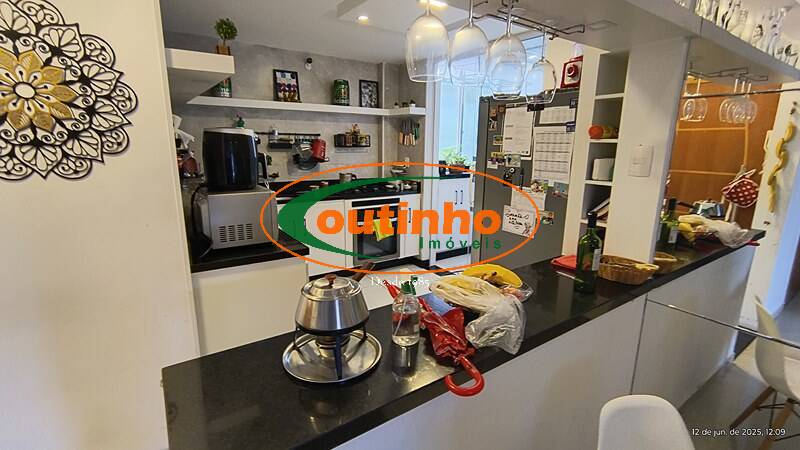 Apartamento à venda com 3 quartos, 83m² - Foto 24
