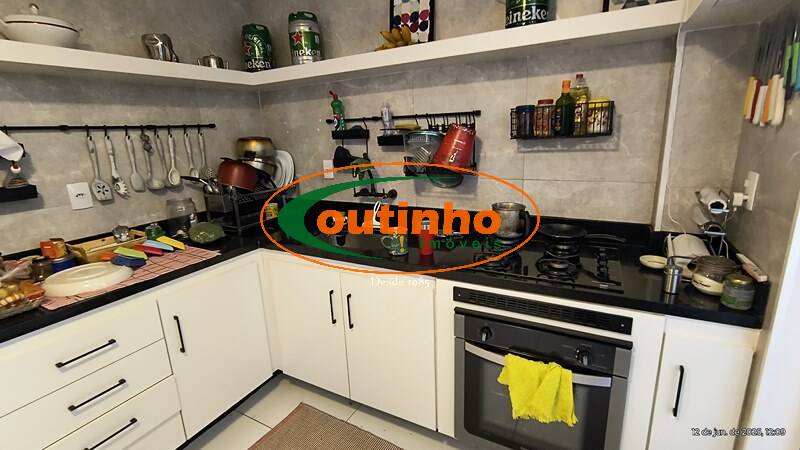 Apartamento à venda com 3 quartos, 83m² - Foto 27