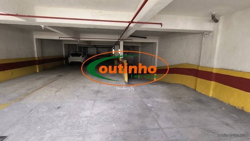 Apartamento à venda com 3 quartos, 83m² - Foto 44