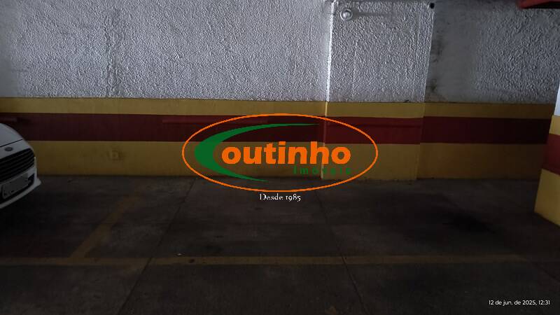 Apartamento à venda com 3 quartos, 83m² - Foto 43