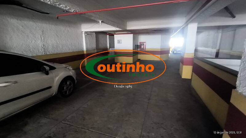 Apartamento à venda com 3 quartos, 83m² - Foto 45