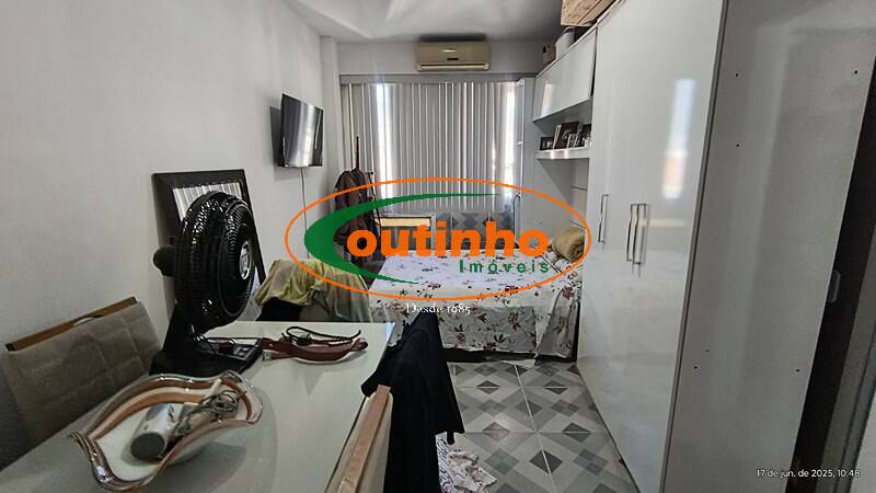 Apartamento à venda com 2 quartos, 98m² - Foto 17